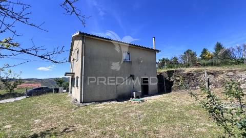 Moradia t3 individual para concluir – terreno de 1975m² com vistas deslumbrantes