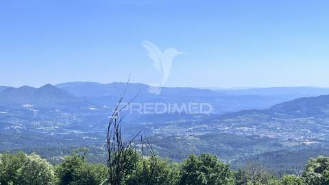 Moradia t3 individual para concluir – terreno de 1975m² com vistas deslumbrantes