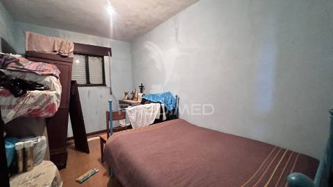 Moradia t3 individual para concluir – terreno de 1975m² com vistas deslumbrantes