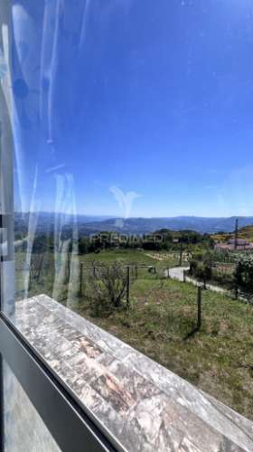 Moradia t3 individual para concluir – terreno de 1975m² com vistas deslumbrantes