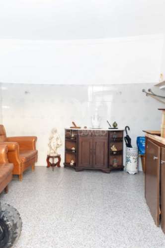 Moradia t2 + 1 + quintal em pardais - vila viçosa