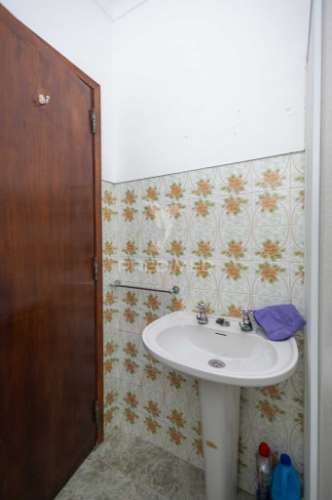 Moradia t2 + 1 + quintal em pardais - vila viçosa