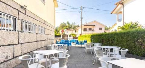 Café/pastelaria - são lourenço de sande,  guimarães