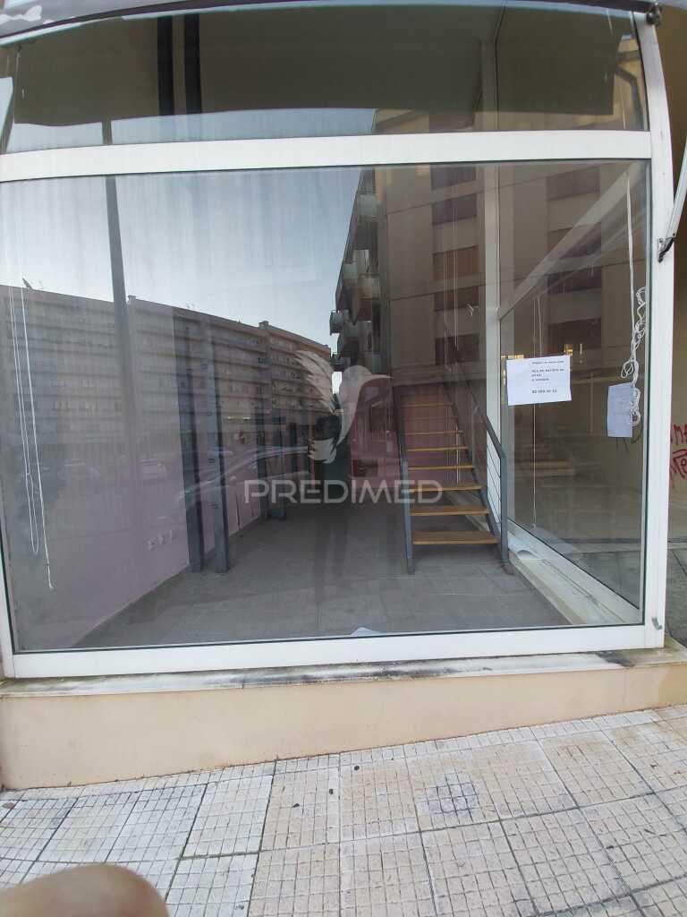 Loja comercial para arrendamento na rua da boavista