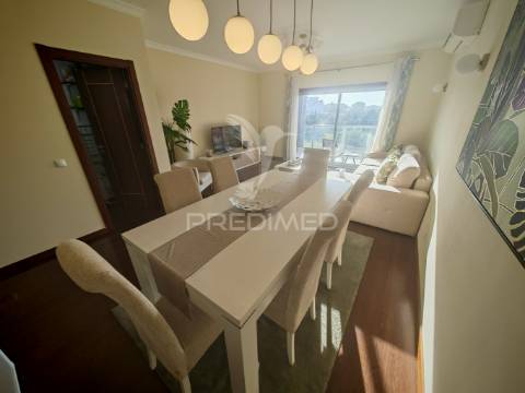 Duplex em venda na urbanização das francesinhas