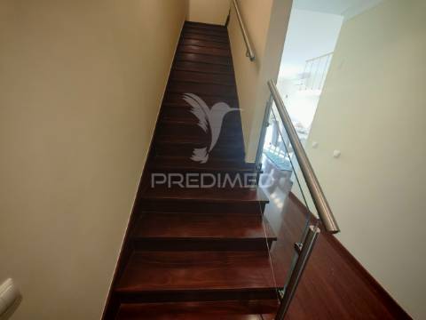 Duplex em venda na urbanização das francesinhas