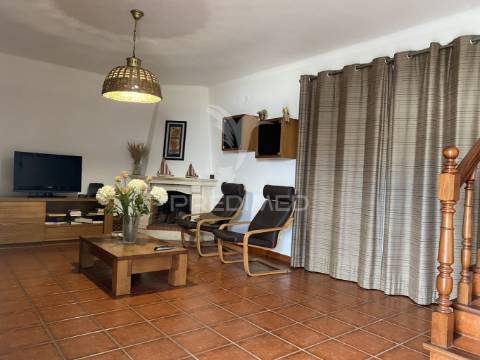 Moradia em condominio, em vila nova de milfontes