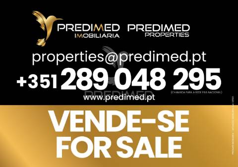 Quarteira -loja destinada a comércio e serviços