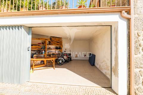 Moradia individual t3 valdosende - gerês