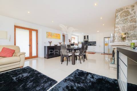 Moradia individual t3 valdosende - gerês