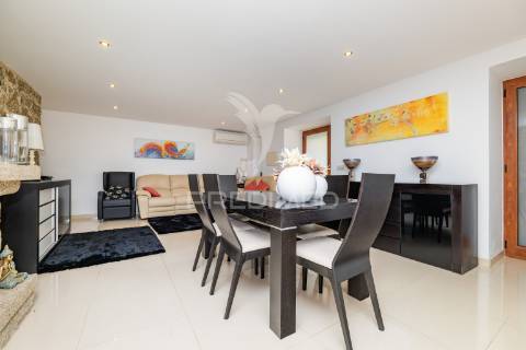 Moradia individual t3 valdosende - gerês