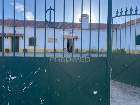 Casa de campo t6 em santiago do cacém