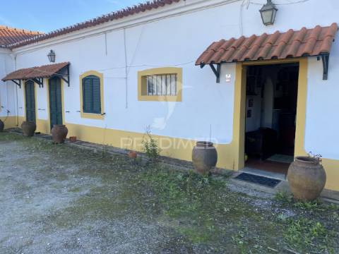 Casa de campo t6 em santiago do cacém