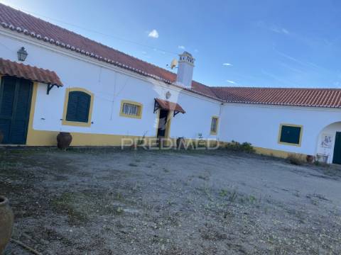 Casa de campo t6 em santiago do cacém