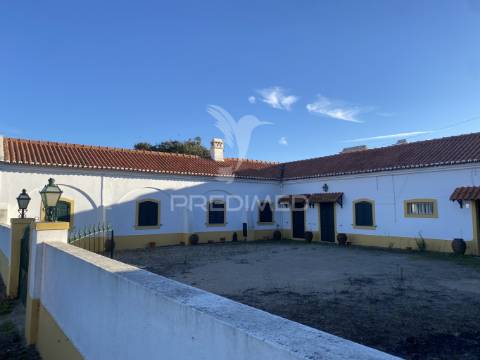 Casa de campo t6 em santiago do cacém