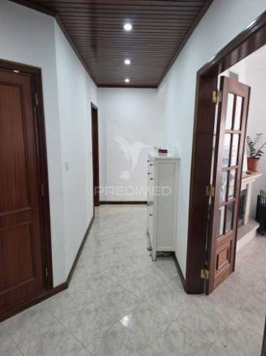Apartamento t2 com elevador - 4 andar