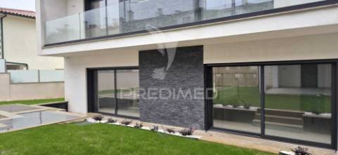 Moradia t4 - ferreiros