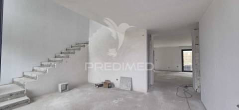 Moradia t4 - ferreiros