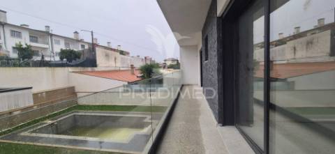 Moradia t4 - ferreiros