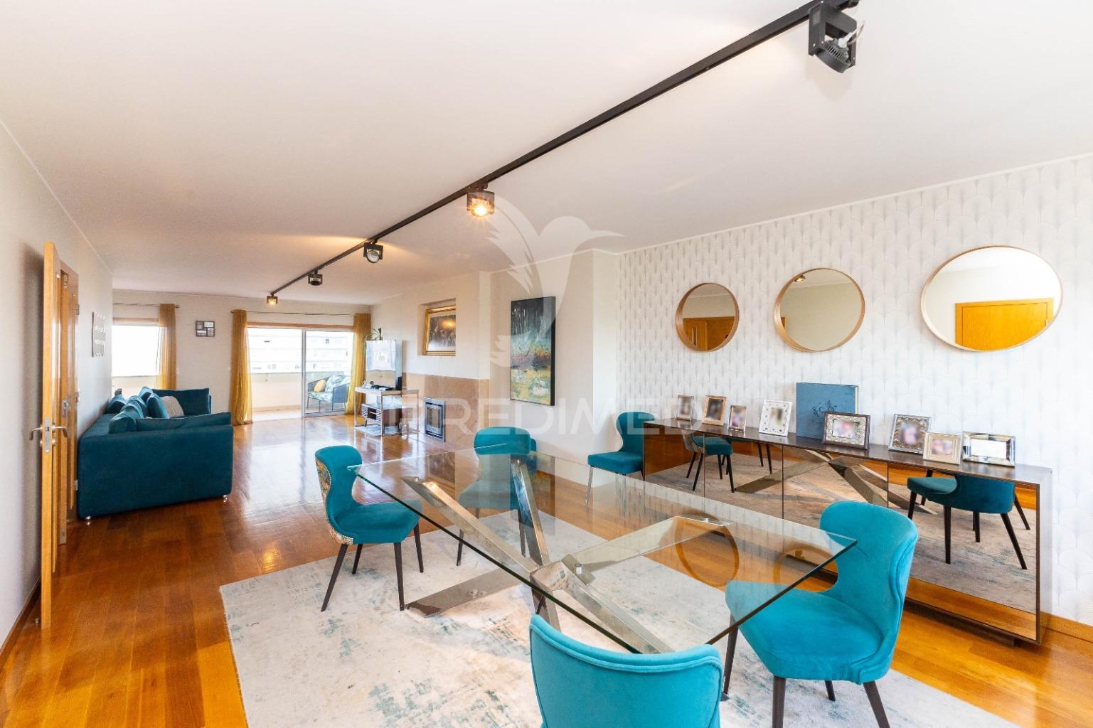 Apartamento t4 penthouse com leça palmeira