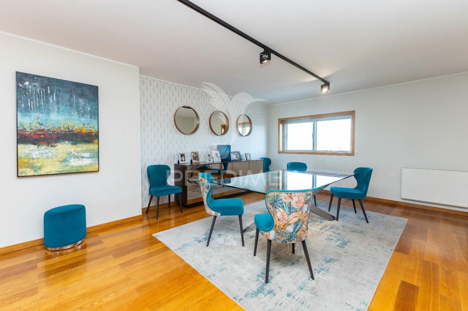 Apartamento t4 penthouse com leça palmeira