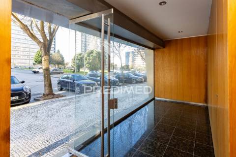 Apartamento t4 penthouse com leça palmeira