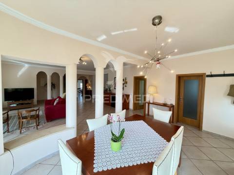 Charmosa moradia  em portimão