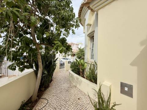 Charmosa moradia  em portimão