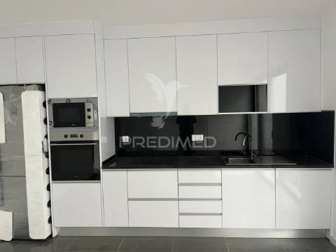 Moradia geminada t3 com vista panoramica para o funchal.