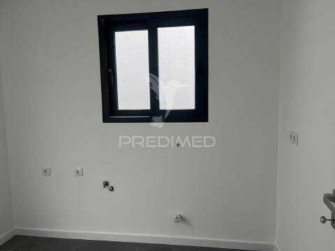 Moradia geminada t3 com vista panoramica para o funchal.