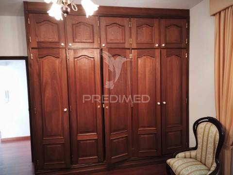 Vendo quinta na camacha com  (12.000 m2)