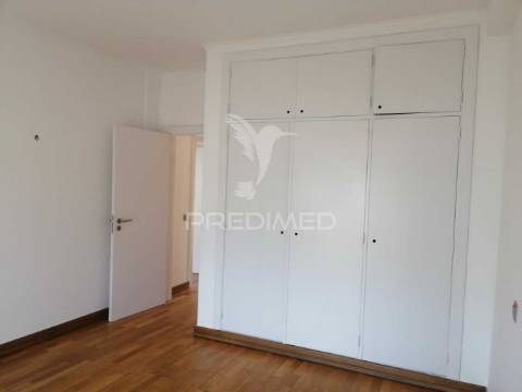 Apartamento t2 - parque das nações - arrendamento