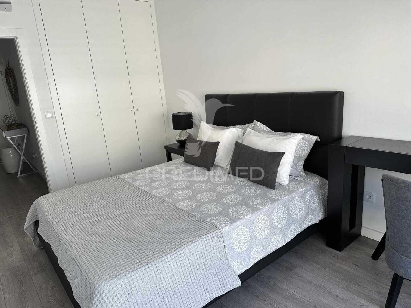 Apartamento t3 semi-novo , perto da rotunda do marquês no peso da régua