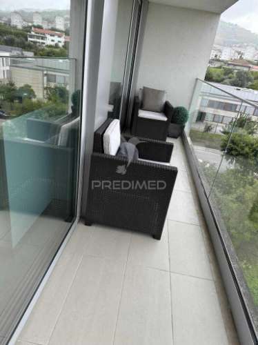 Apartamento t3 semi-novo , perto da rotunda do marquês no peso da régua