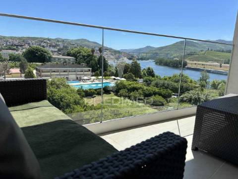 Apartamento t3 semi-novo , perto da rotunda do marquês no peso da régua