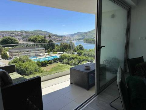 Apartamento t3 semi-novo , perto da rotunda do marquês no peso da régua