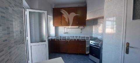 Apartamento t3 -  arrendamento - grândola