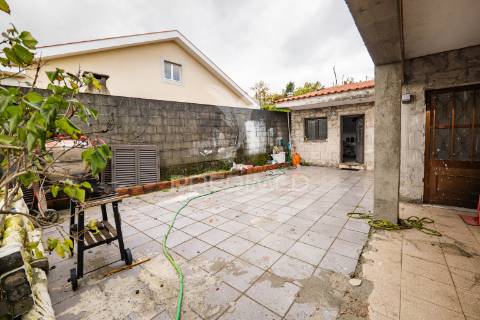 Moradia t3 em aboim da nóbrega, vila verde