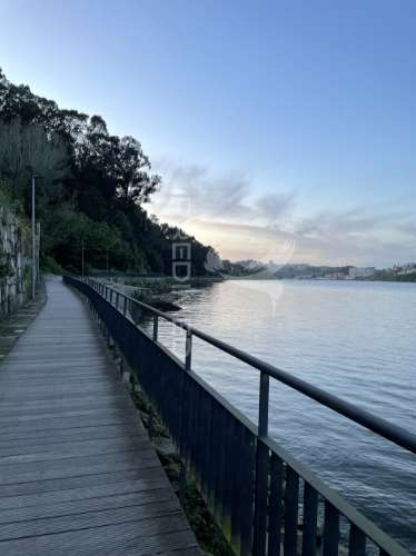 Oportunidade de investimento — oliveira do douro - centro