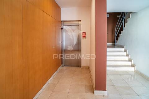 Apartamento t2 || casal do marco