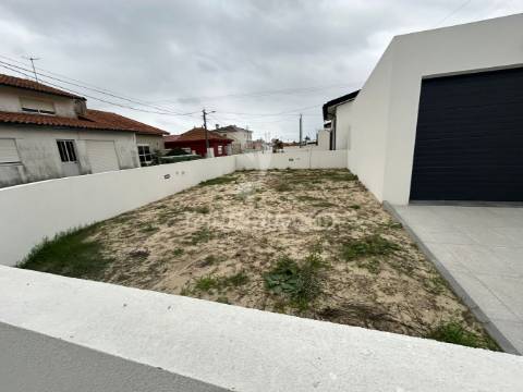 Moradia t3 em construção na gafanha da encarnação