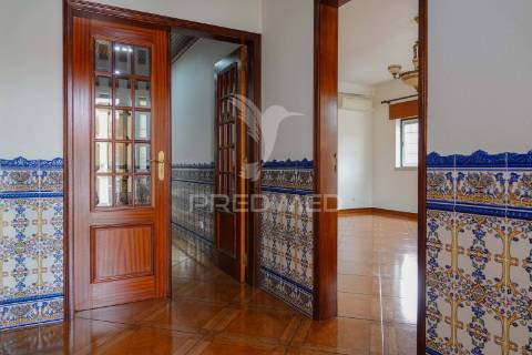 Moradia v3, montalvo - constância.