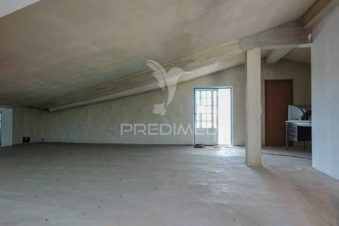 Moradia v3, montalvo - constância.