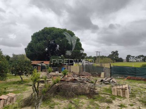 Terreno para construção de moradia