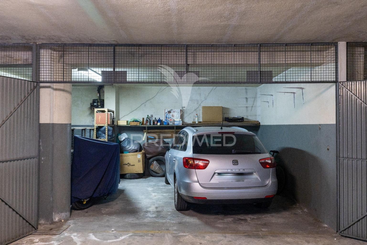 Café em aguas santas - junto as piscinas e policia