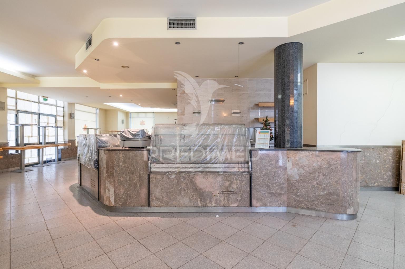 Café em aguas santas - junto as piscinas e policia