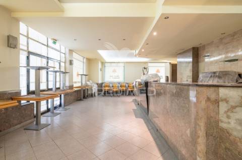 Café em aguas santas - junto as piscinas e policia