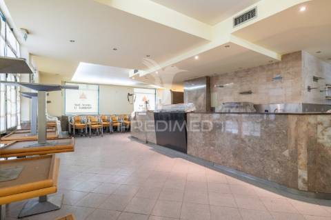 Café em aguas santas - junto as piscinas e policia