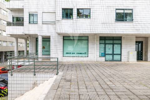 Café em aguas santas - junto as piscinas e policia