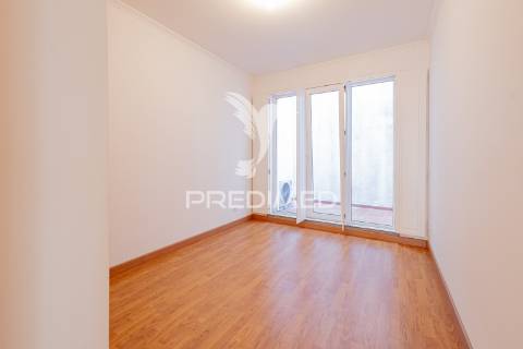 Apartamento t4 centro histórico de évora com lugar de garagem!